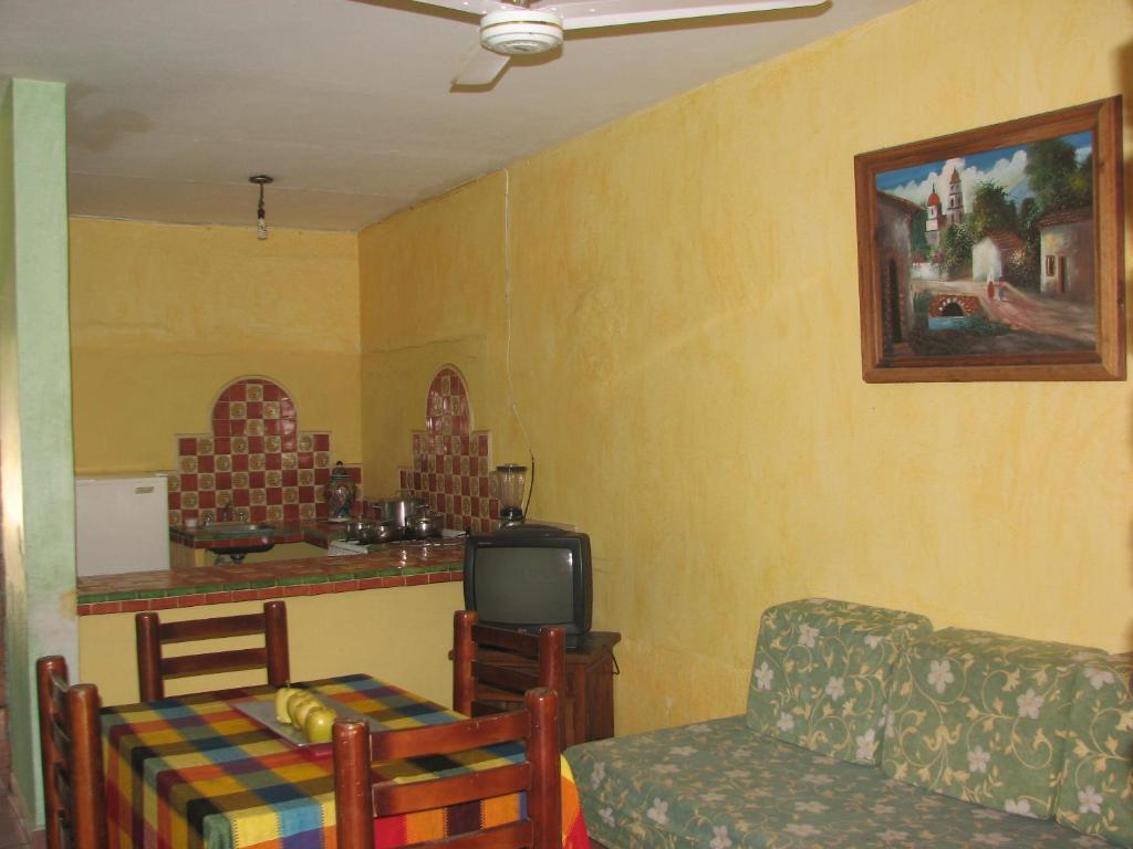 Bungalows El Delfin ริงกอน เด กัวยาบิโตส ห้อง รูปภาพ