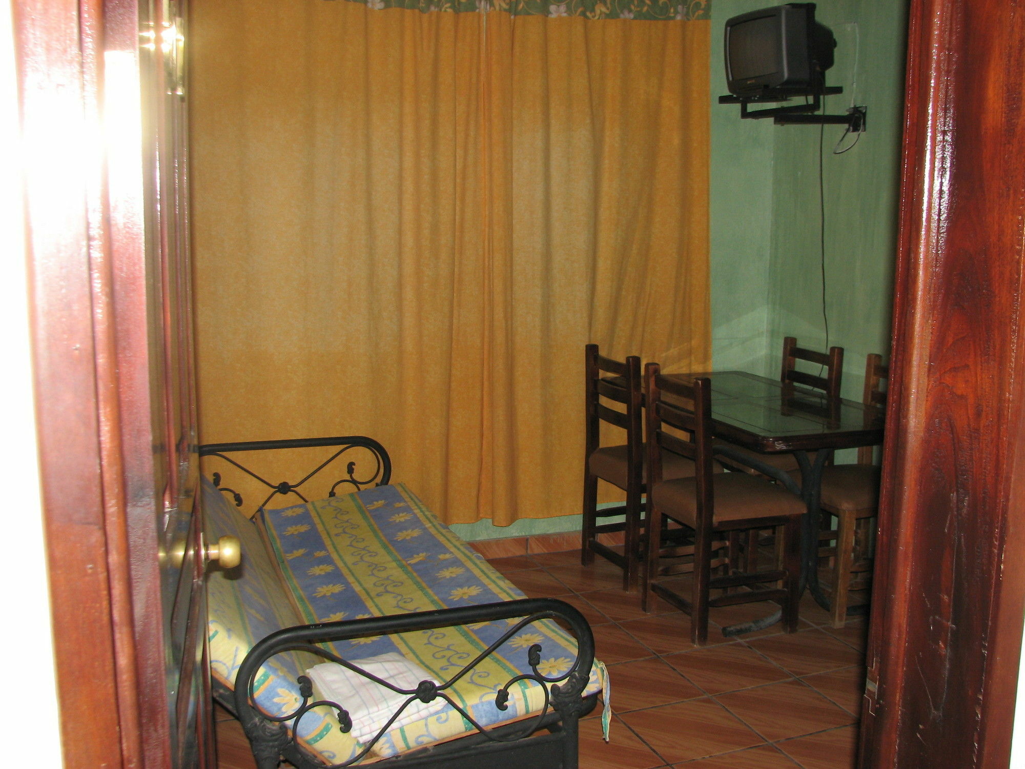 Bungalows El Delfin ริงกอน เด กัวยาบิโตส ภายนอก รูปภาพ