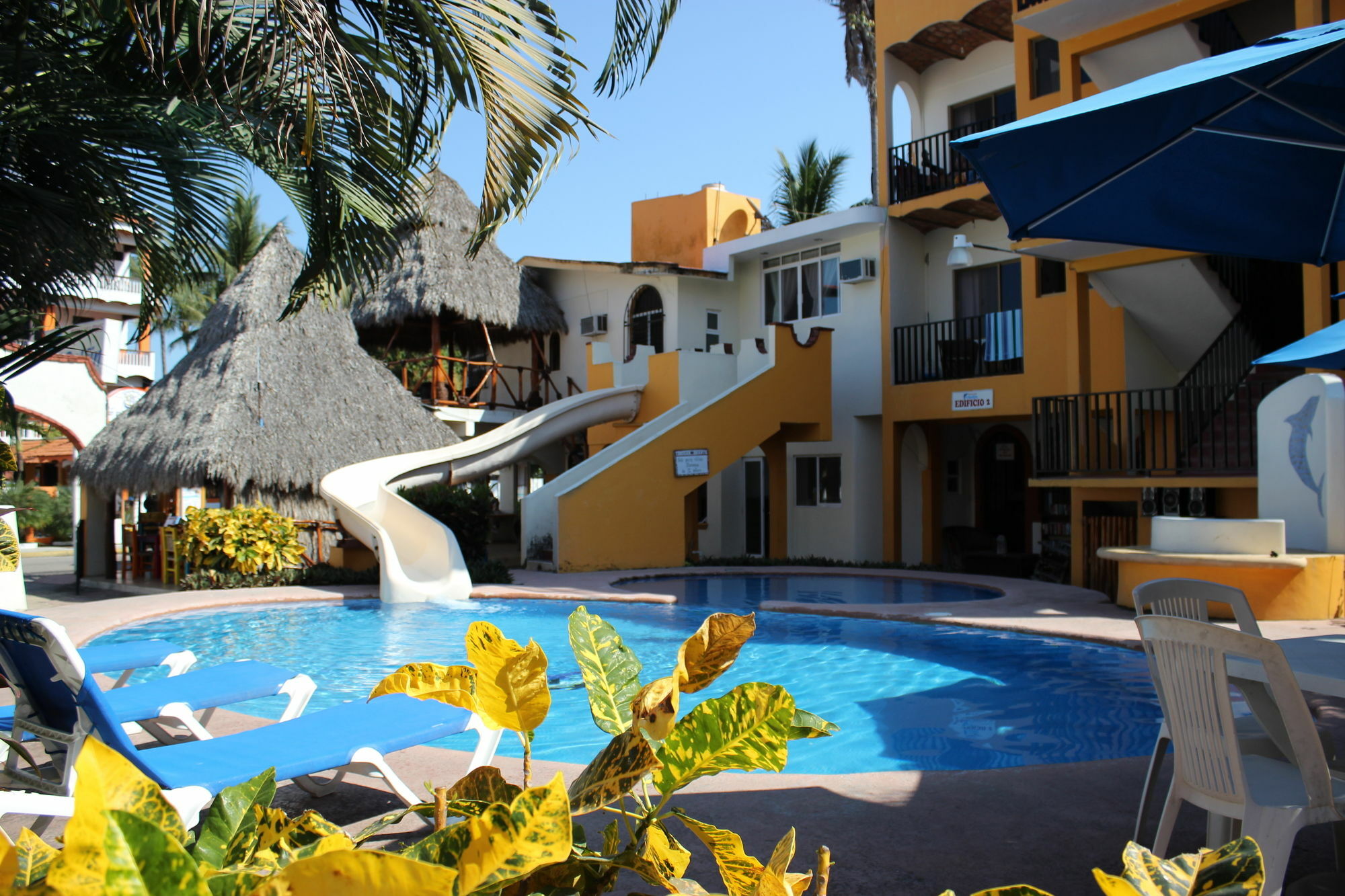 Bungalows El Delfin ริงกอน เด กัวยาบิโตส ภายนอก รูปภาพ