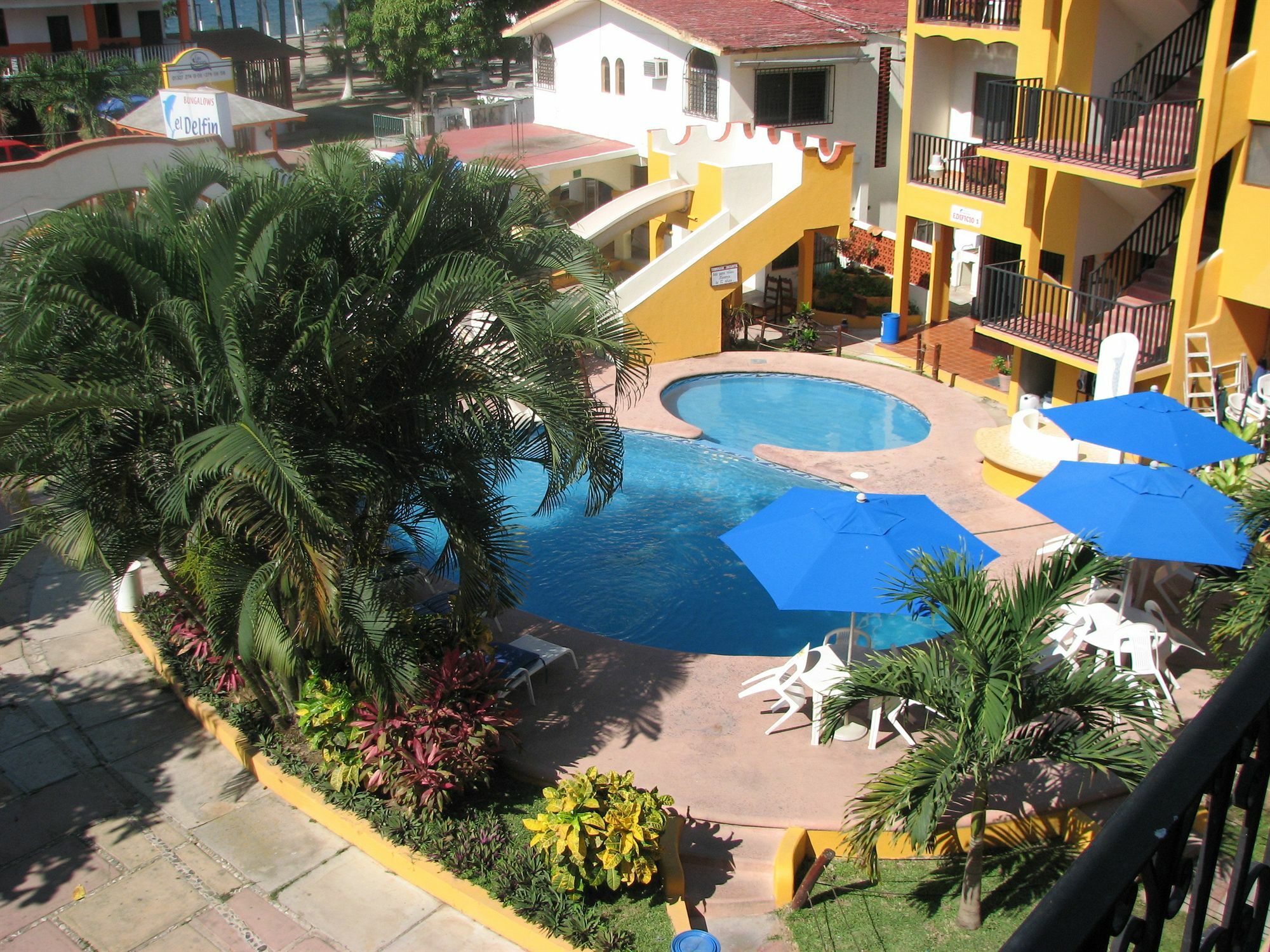 Bungalows El Delfin ริงกอน เด กัวยาบิโตส ภายนอก รูปภาพ