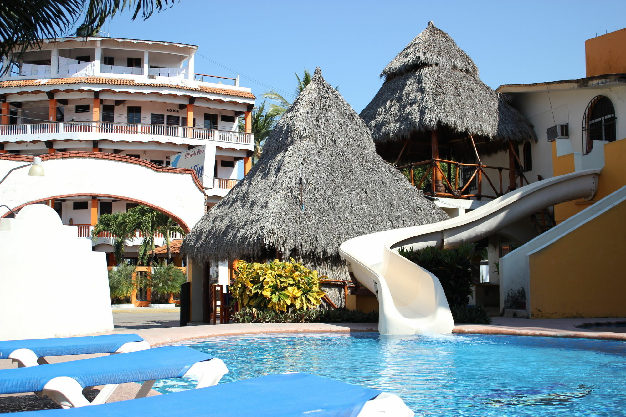 Bungalows El Delfin ริงกอน เด กัวยาบิโตส ภายนอก รูปภาพ